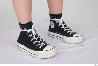 Unaisa black sneakers casual foot 0008.jpg